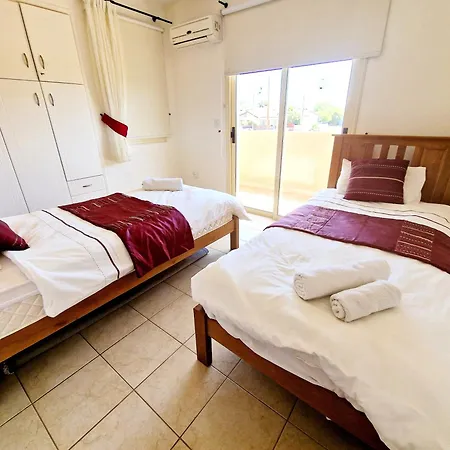 First Floor Overlooking Pool Apartment Paphos