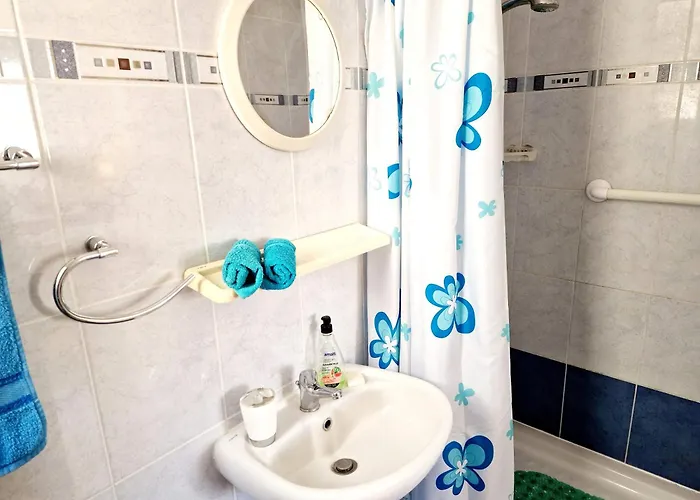 First Floor Overlooking Pool * Paphos